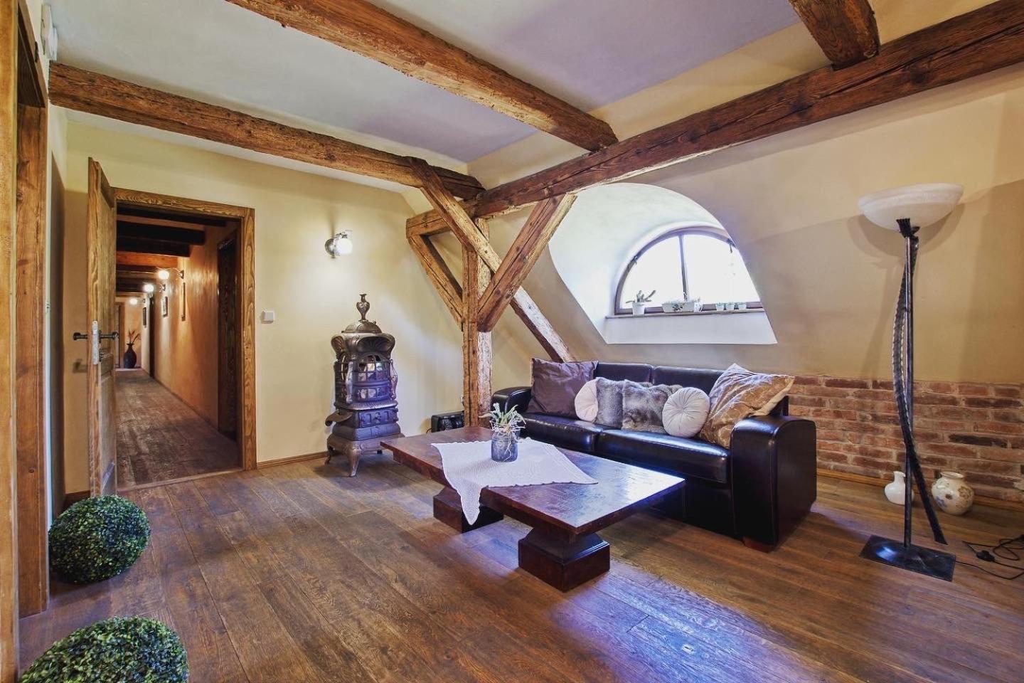 Dvur Olsiny -Hotel And Horse-Riding Karviná Extérieur photo