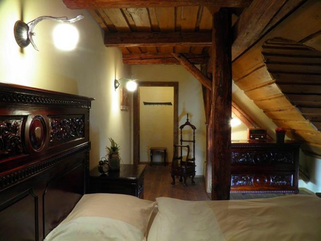Dvur Olsiny -Hotel And Horse-Riding Karviná Chambre photo